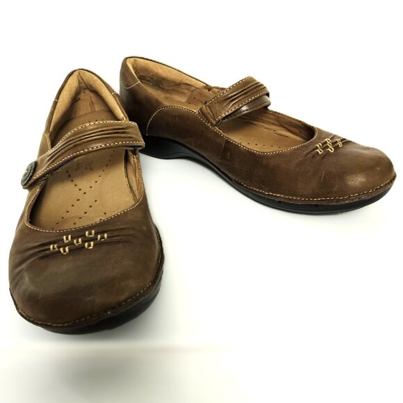 Clarks Unstructured Brown Leather Mary Jane Low Heel Comfort Shoes - Picture 2 of 5